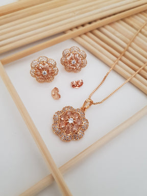 STYLISH FLOWER INSPIRED BEAUTIFULL PENDANT WITH EARRINGS