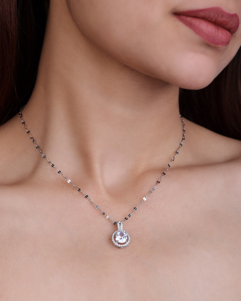 MATILDA SOLITAIRE NECKLACE