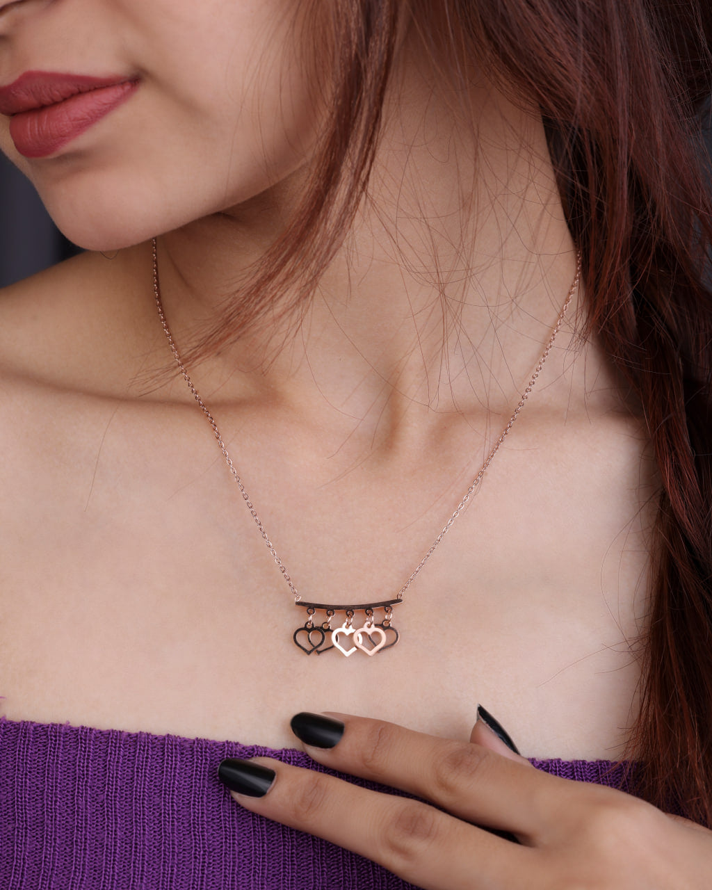 MOLLY HEART NECKLACE