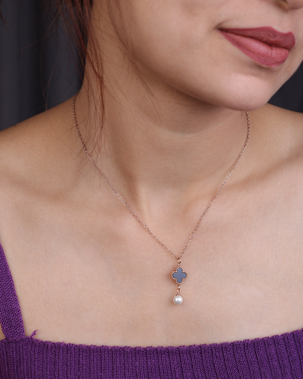 GRACE HAMSA NECKLACE